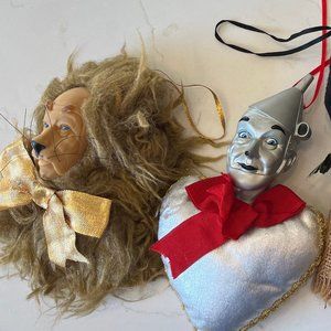 Wizard of Oz ornaments - set of 6 - dated 1989